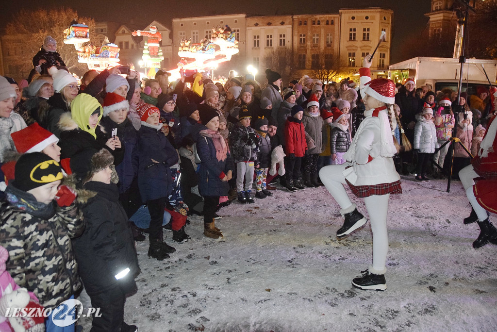 Mikołajki na Rynku w Lesznie