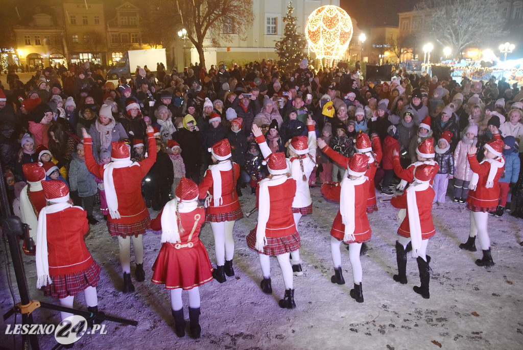 Mikołajki na Rynku w Lesznie