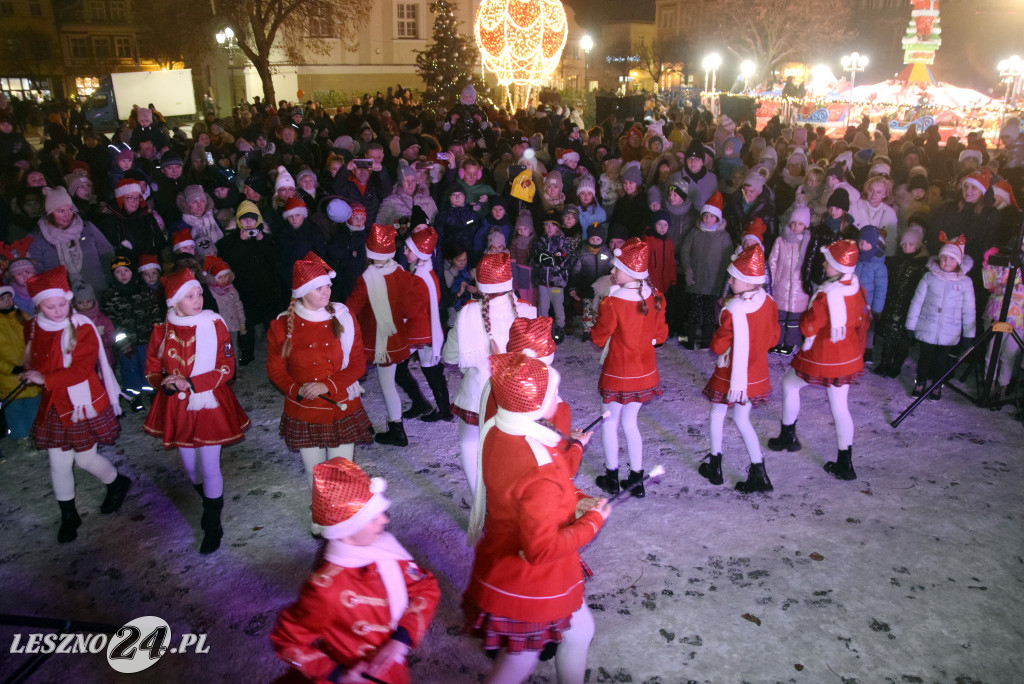 Mikołajki na Rynku w Lesznie