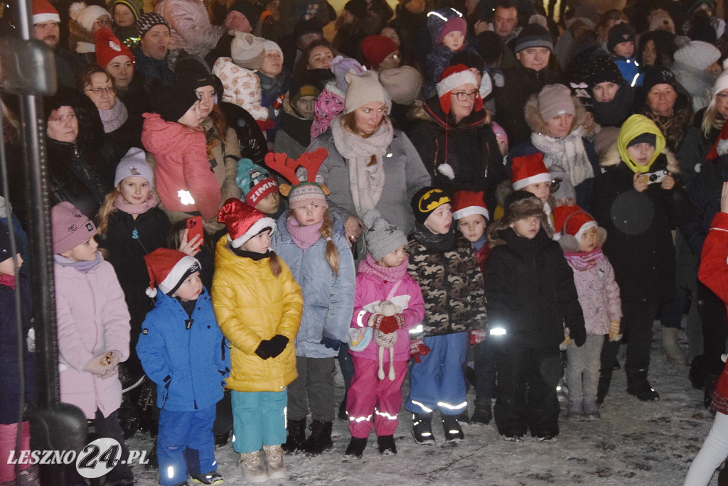 Mikołajki na Rynku w Lesznie