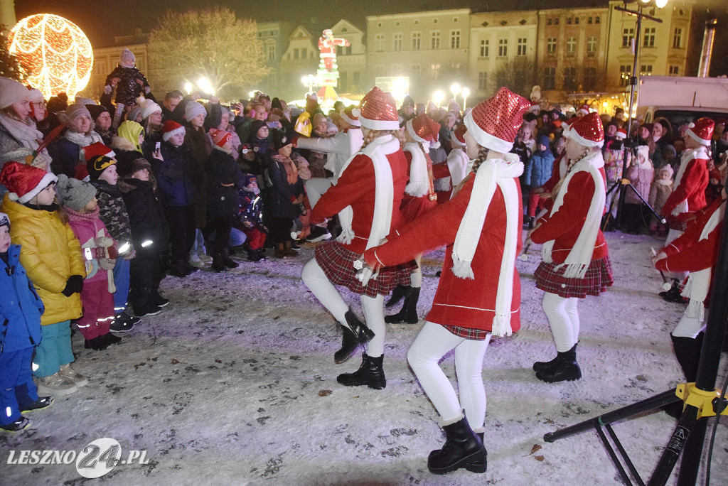 Mikołajki na Rynku w Lesznie