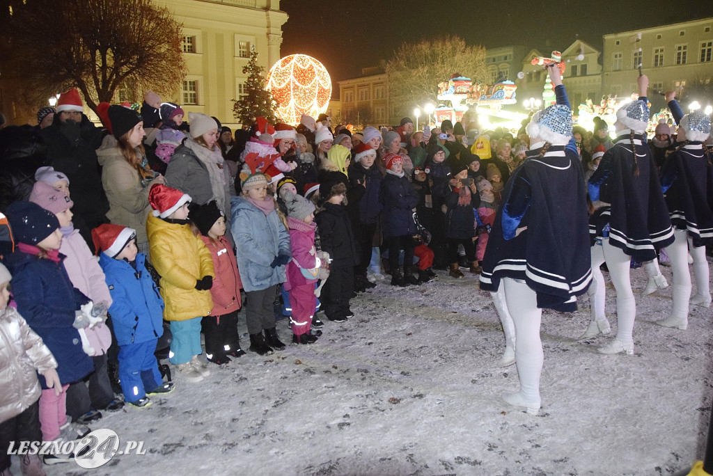 Mikołajki na Rynku w Lesznie
