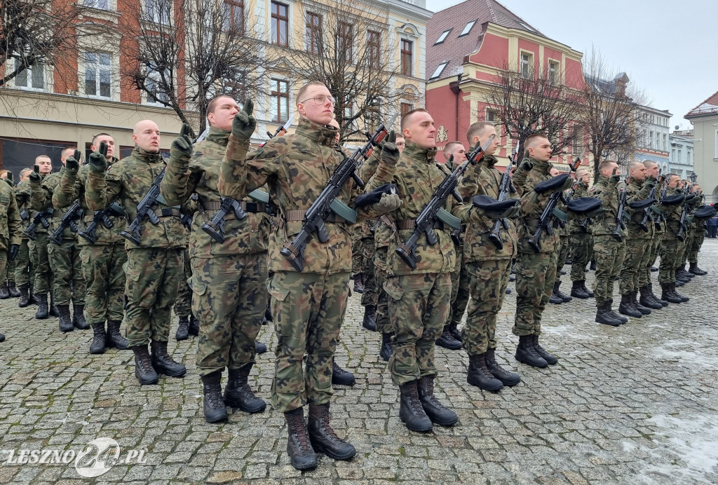 Przysięga wojskowa w Lesznie