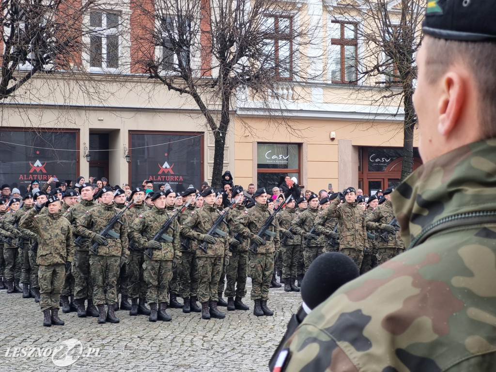 Przysięga wojskowa w Lesznie