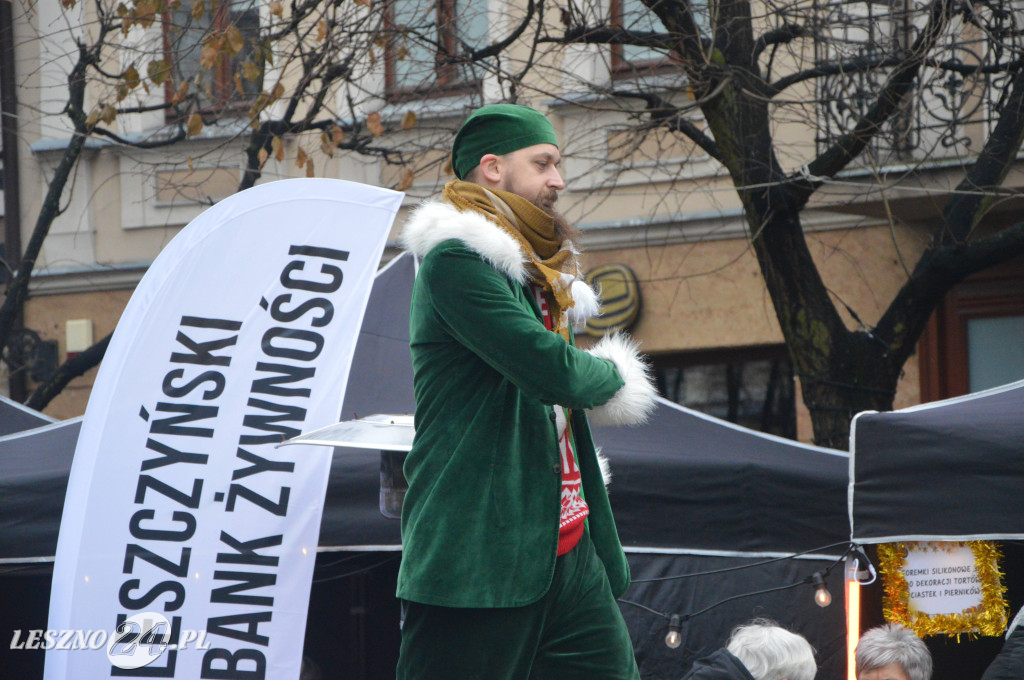 Ekstremalne Mikołajki z NGO na Rynku w Lesznie