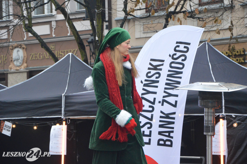 Ekstremalne Mikołajki z NGO na Rynku w Lesznie