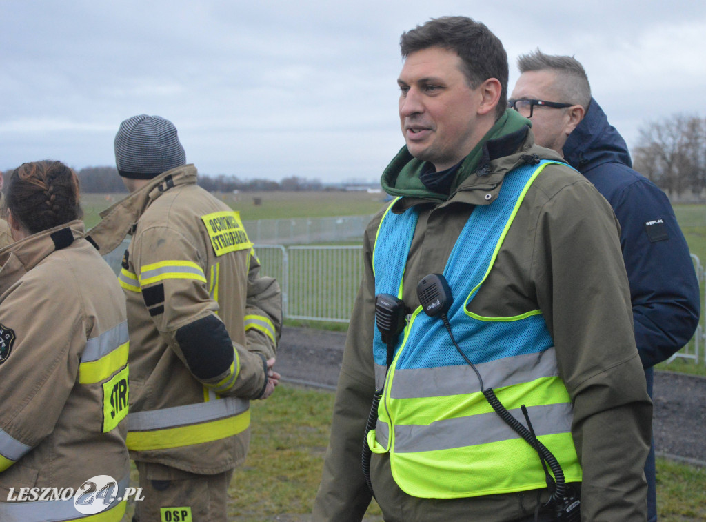 Ćwiczenia na lotnisku w Lesznie