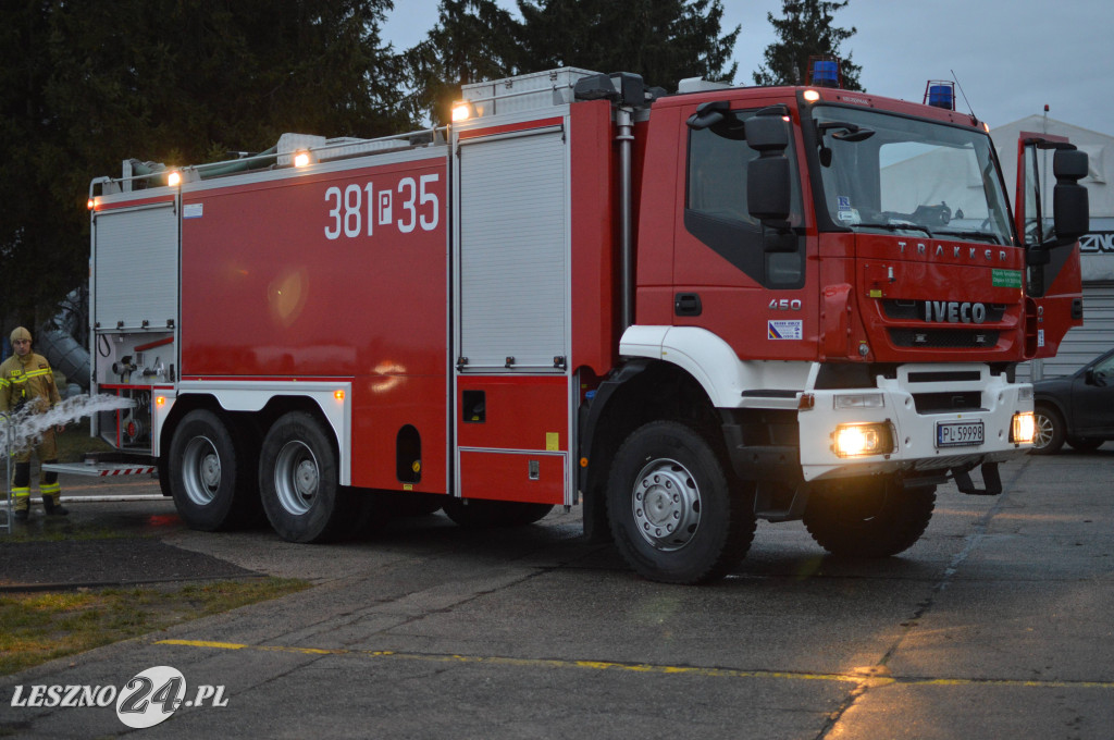 Ćwiczenia na lotnisku w Lesznie