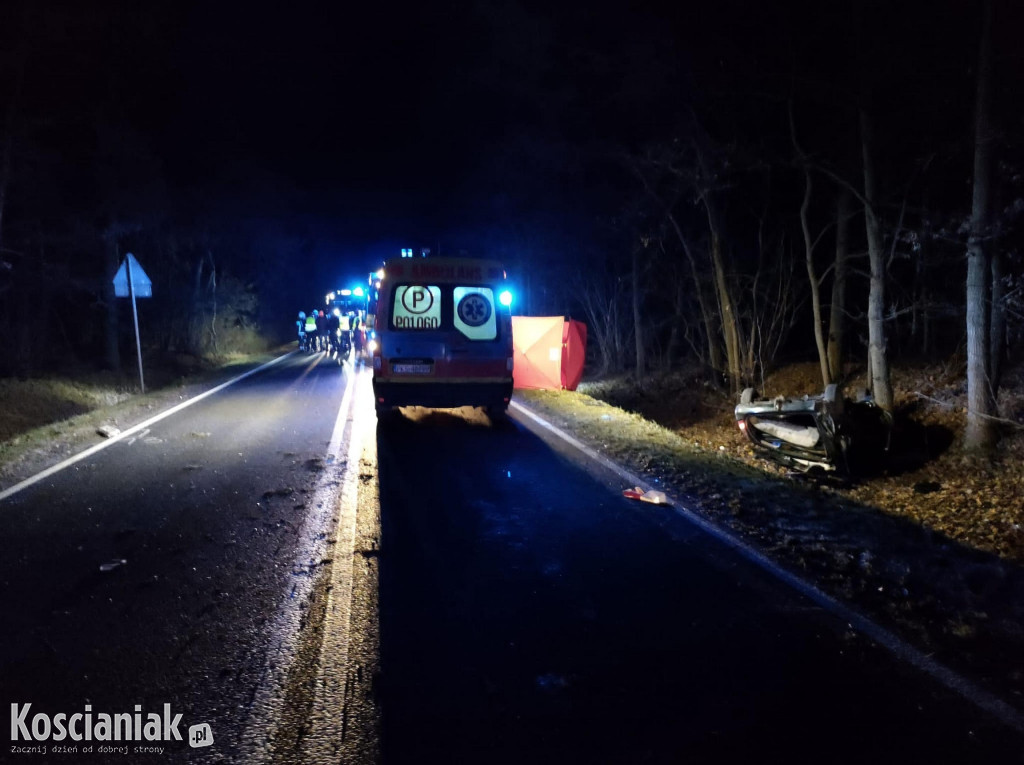 Śmiertelny wypadek na drodze Leszno-Krzywiń