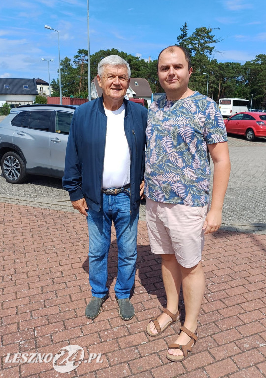 Pan Karol kolekcjonuje zdjęcia