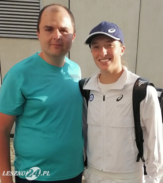 Pan Karol kolekcjonuje zdjęcia