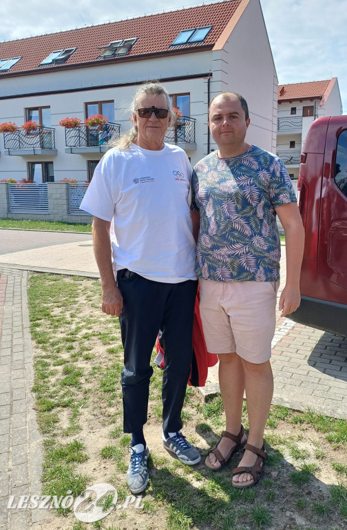 Pan Karol kolekcjonuje zdjęcia