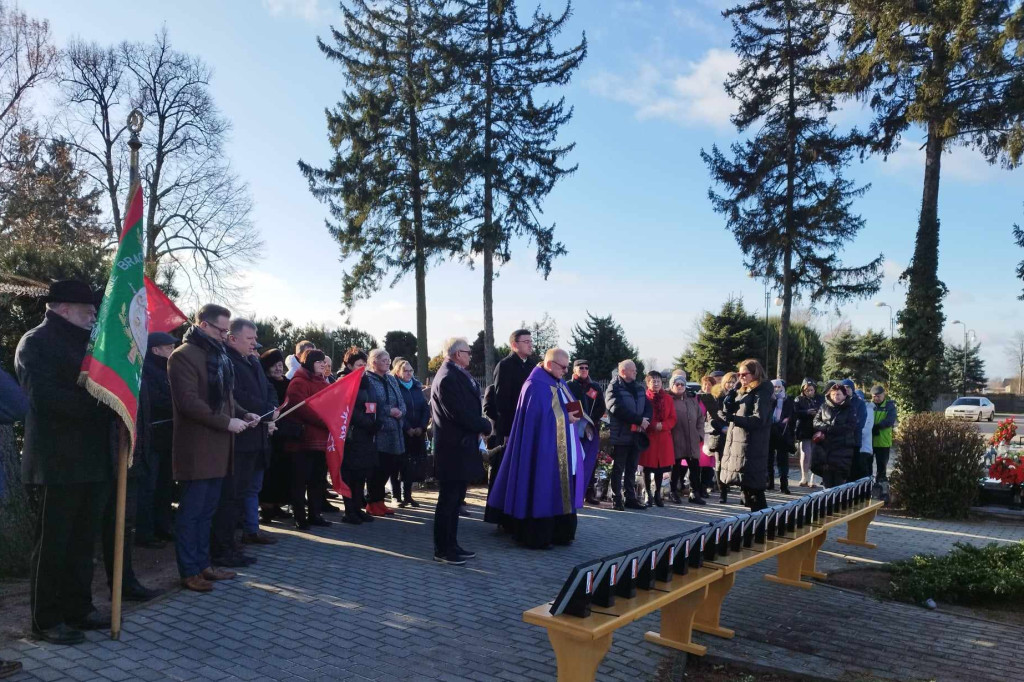 Poświęcenie tabliczek powstańczych