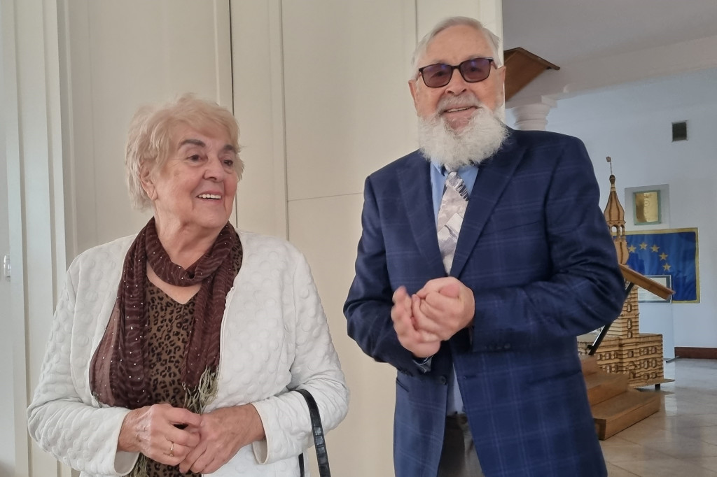 Słuchacze UTW 80 + w Ratuszu