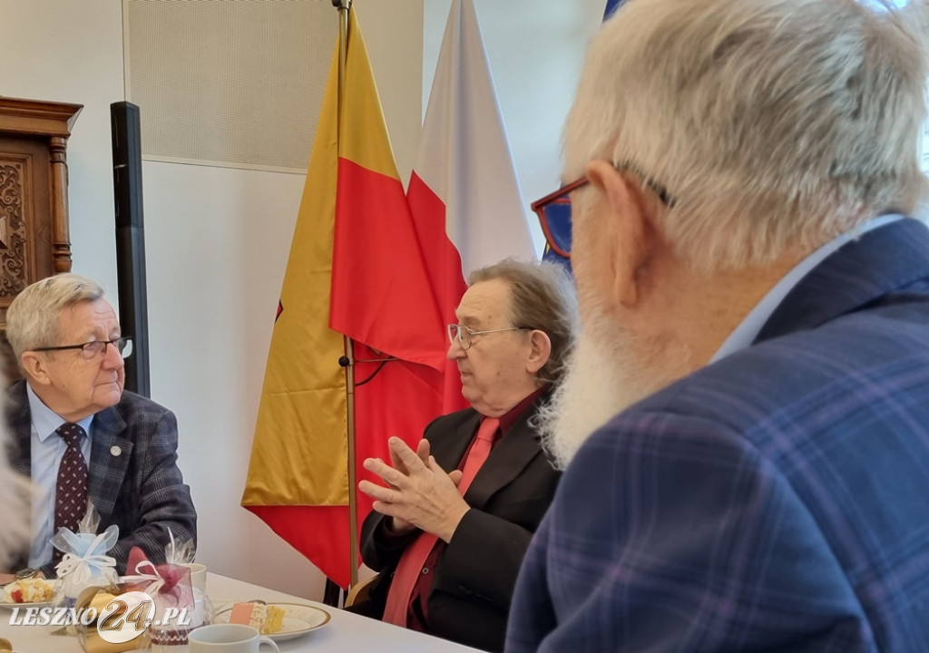 Słuchacze UTW 80 + w Ratuszu