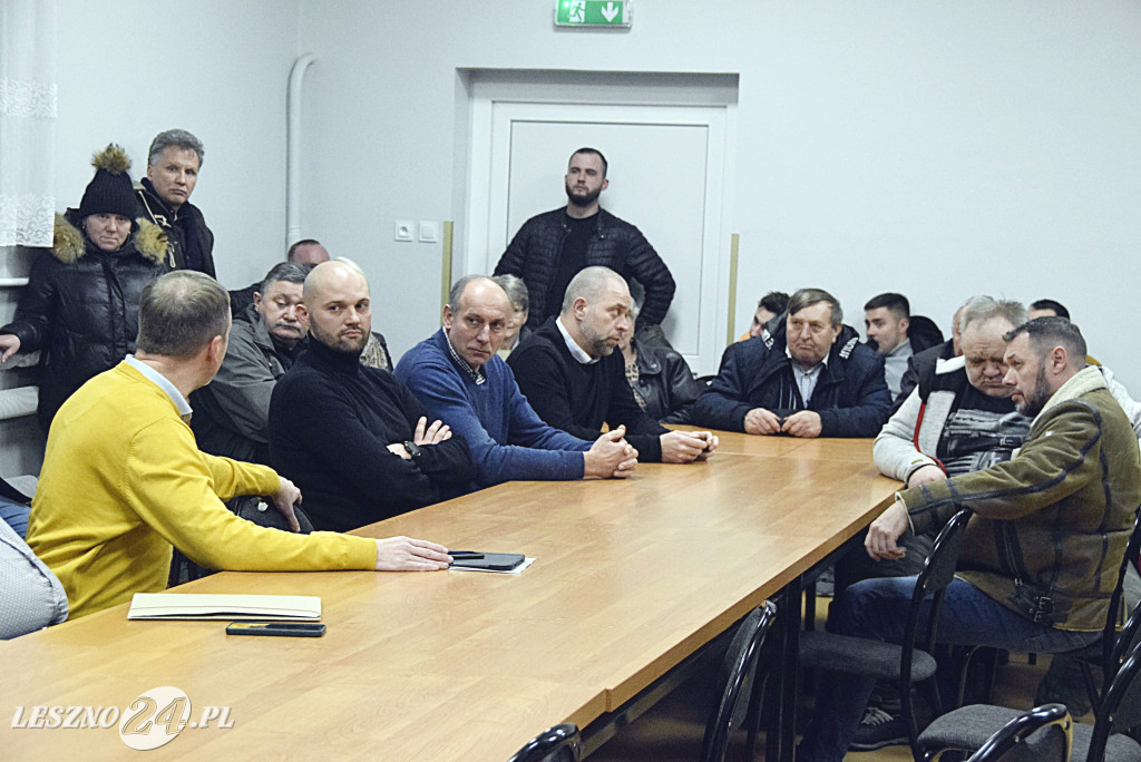 Zebranie w Targowisku na temat przetwórni jelit