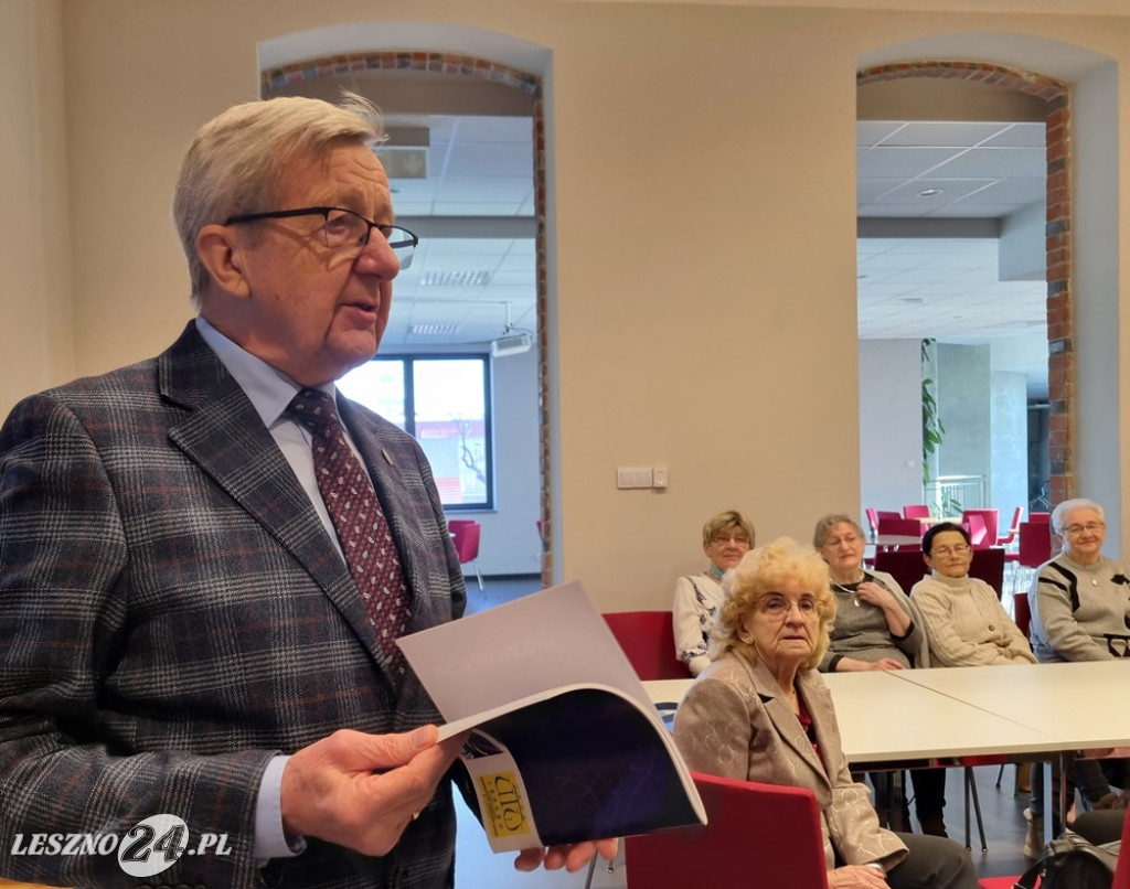 10 lat sekcji literackiej UTW w Lesznie