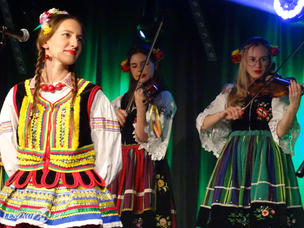Kolędy na ludowo w Święciechowie