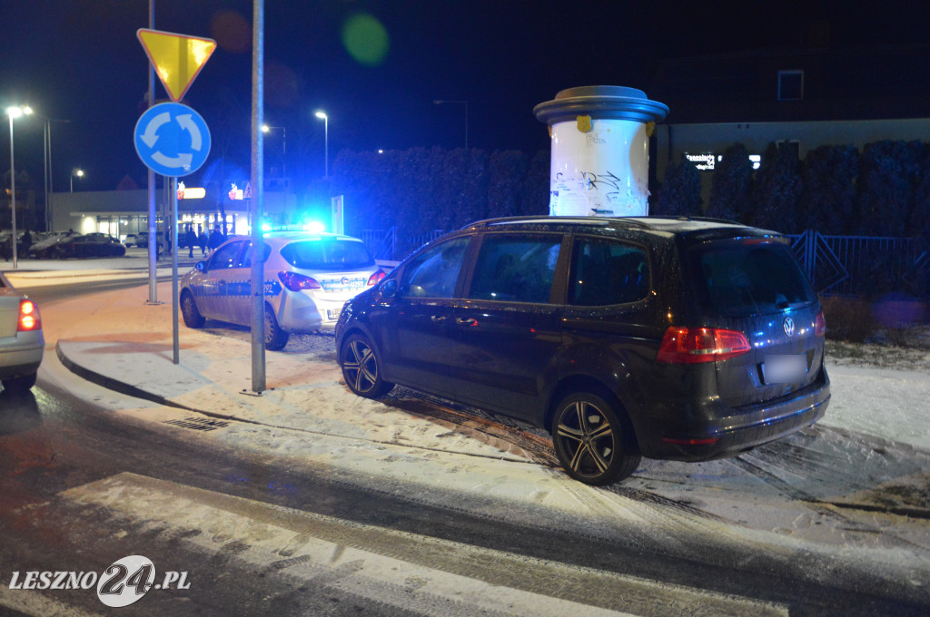 Kolizja radiowozu w Lesznie