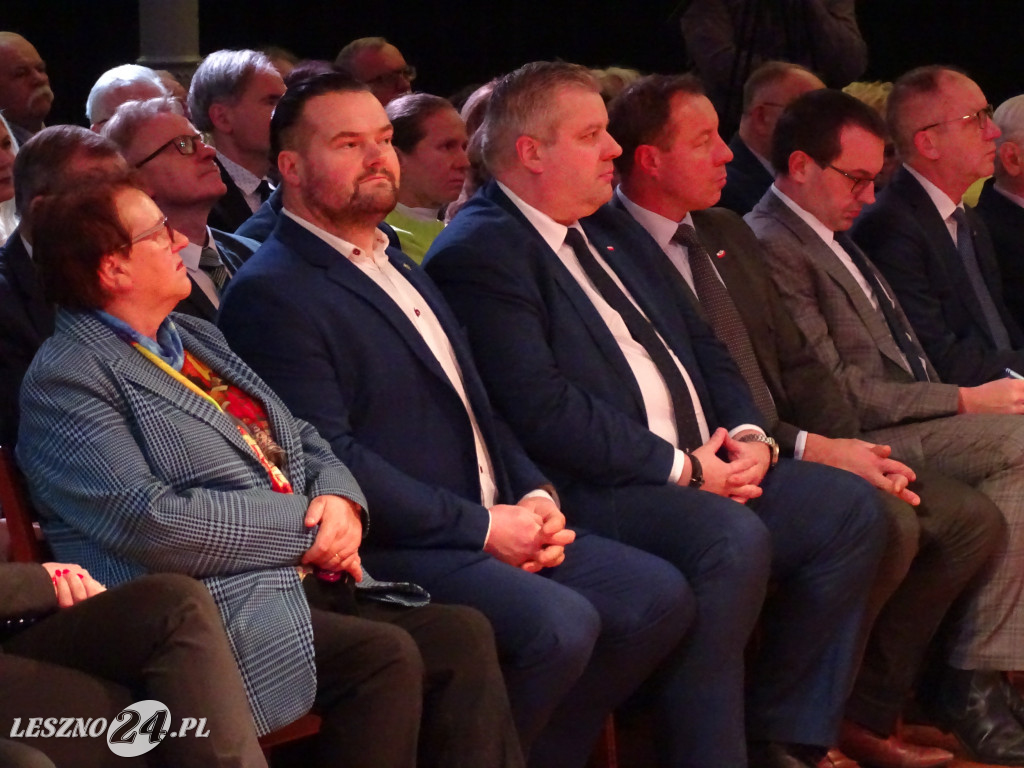 Nagrodzeni za pracę dla Leszna
