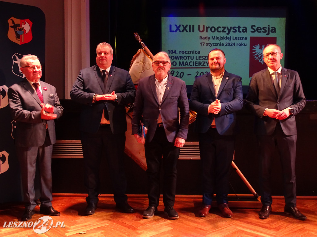 Nagrodzeni za pracę dla Leszna