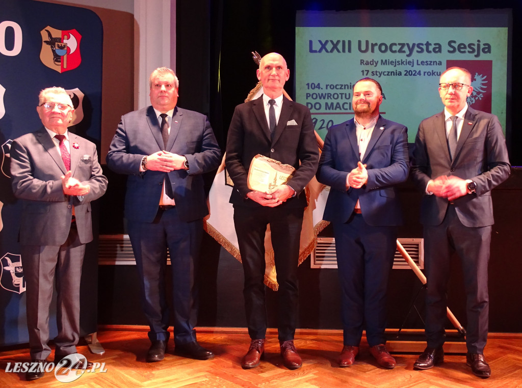 Nagrodzeni za pracę dla Leszna