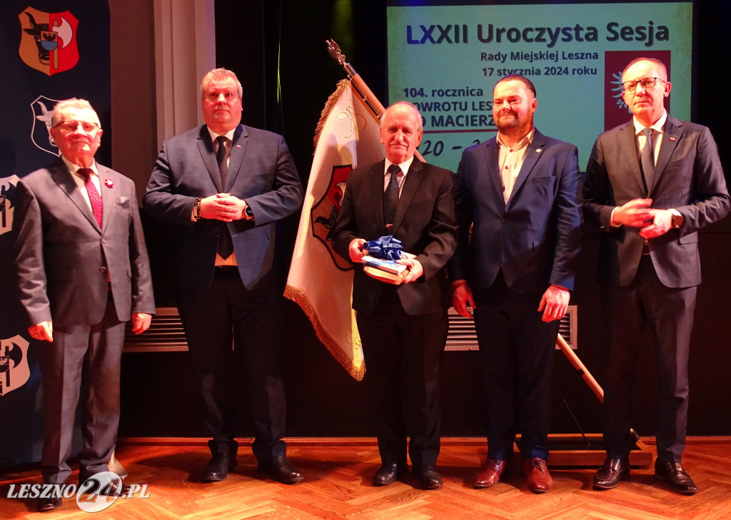 Nagrodzeni za pracę dla Leszna