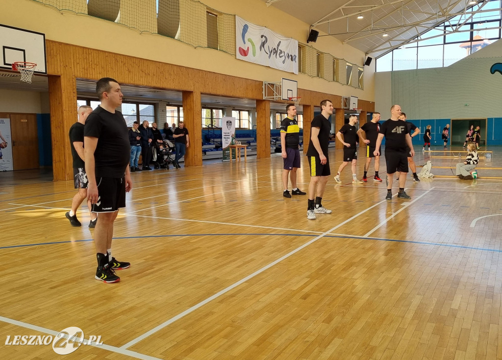 Turniej siatkówki w Rydzynie