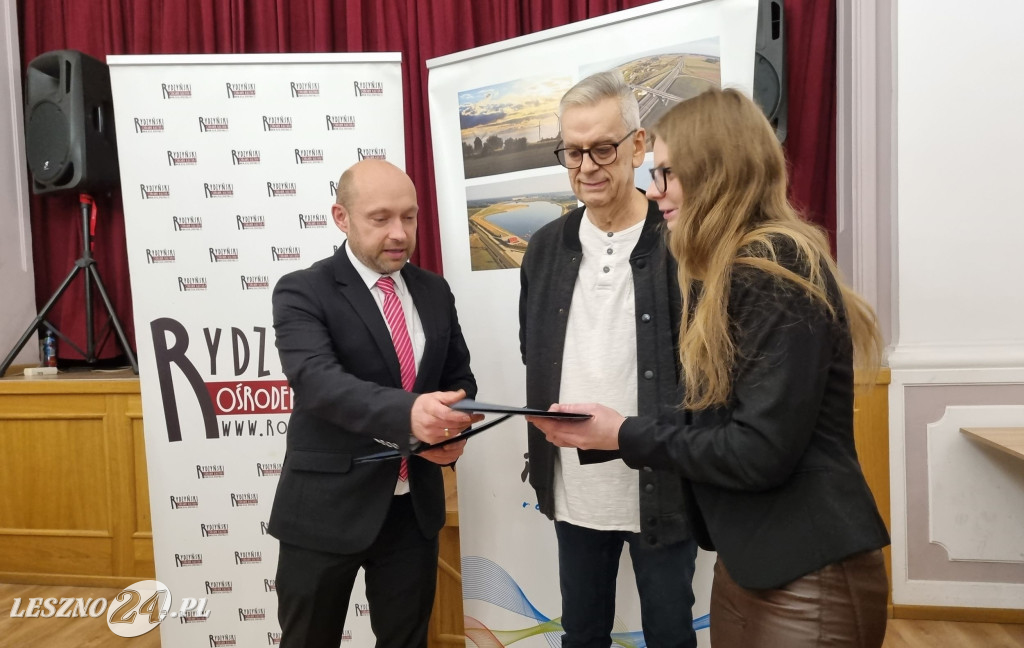 Koszulki dla młodych artystów