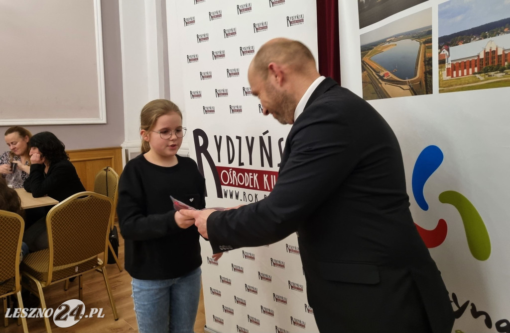 Koszulki dla młodych artystów