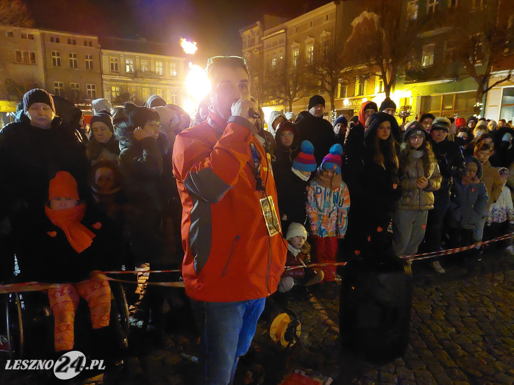 Światełko do nieba w Lesznie. WOŚP 2024