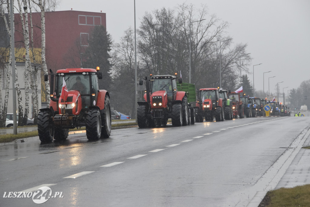Protest rolniczy na węźle Leszno-Zachód na S5