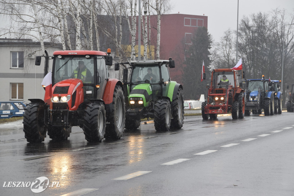 Protest rolniczy na węźle Leszno-Zachód na S5
