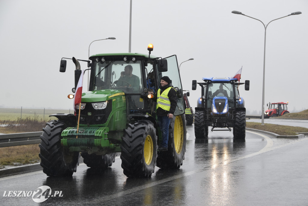 Protest rolniczy na węźle Leszno-Zachód na S5