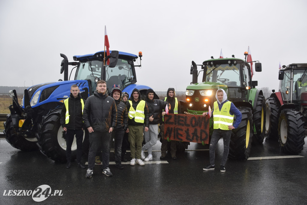 Protest rolniczy na węźle Leszno-Zachód na S5