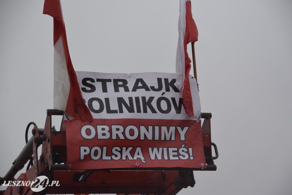 Protest rolniczy na węźle Leszno-Zachód na S5
