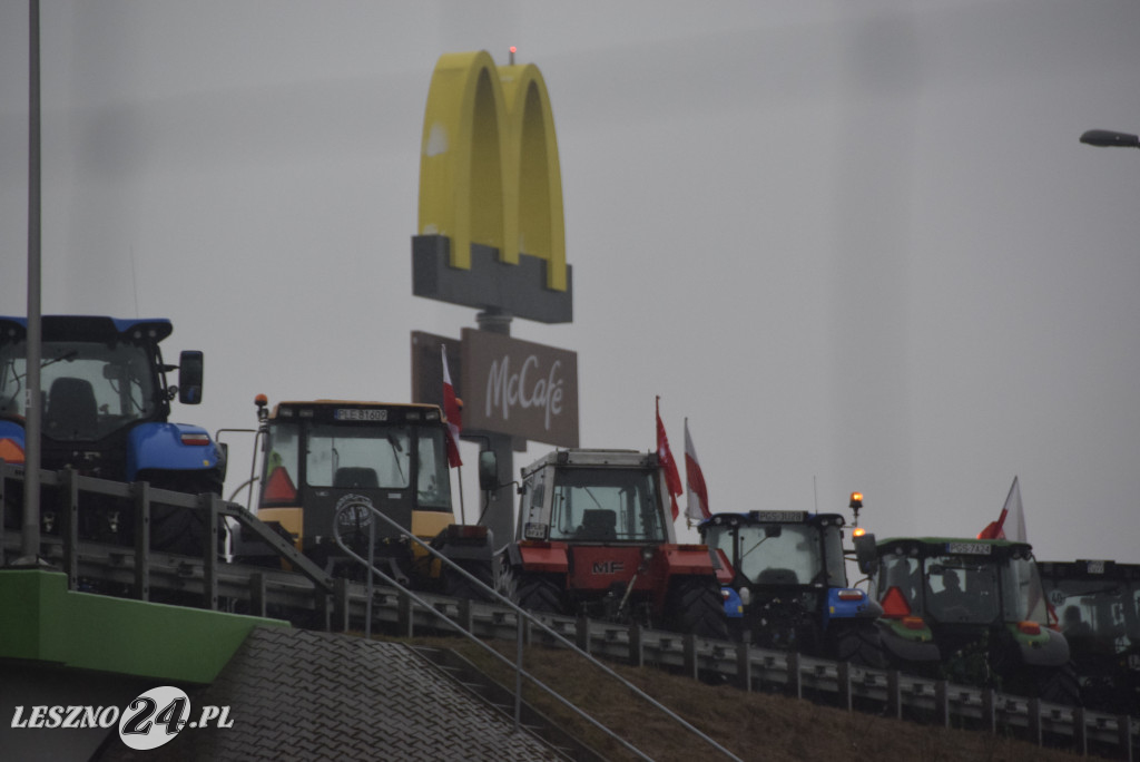Protest rolniczy na węźle Leszno-Zachód na S5