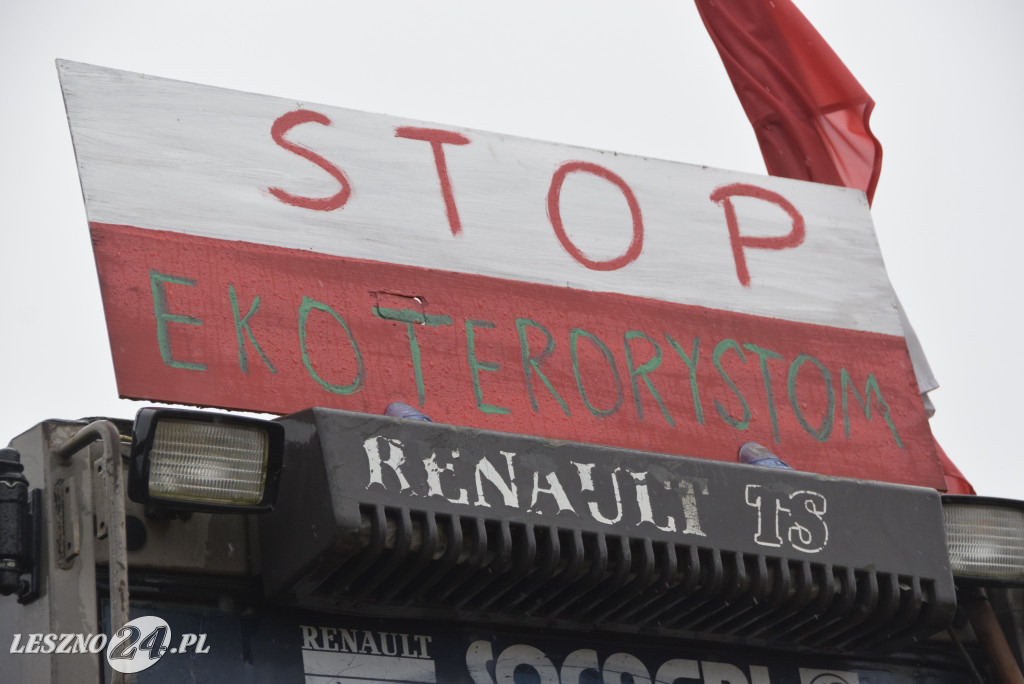 Protest rolniczy na węźle Leszno-Zachód na S5