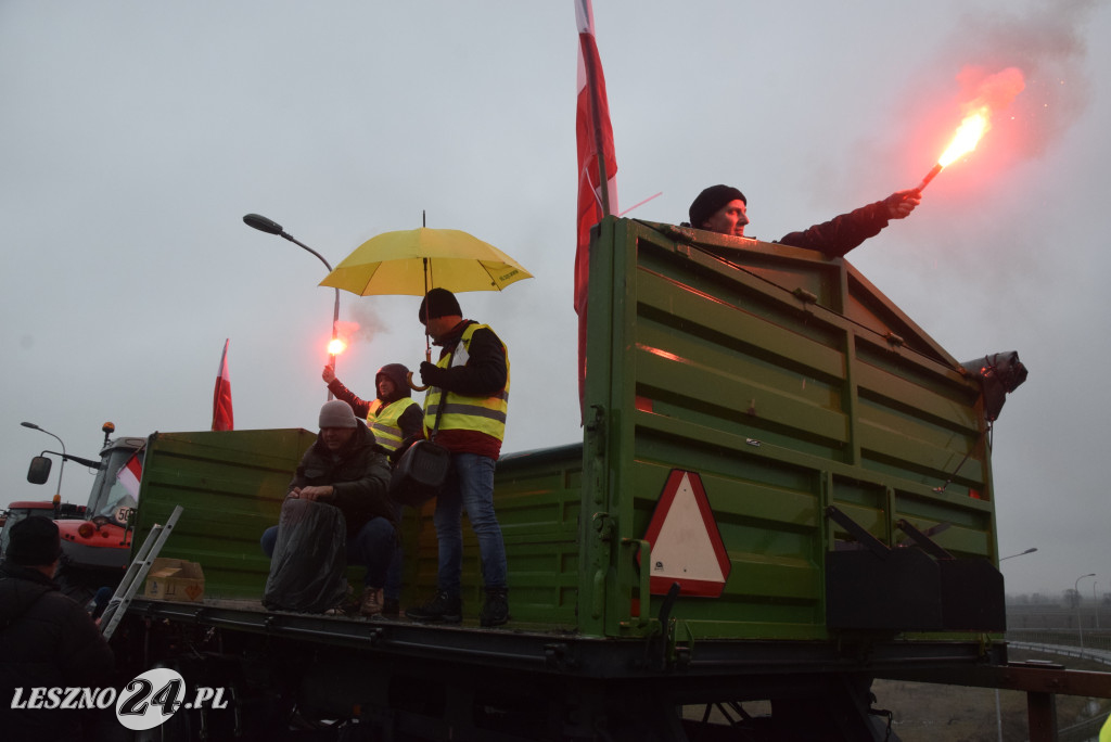 Protest rolniczy na węźle Leszno-Zachód na S5