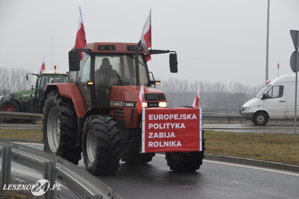 Protest rolniczy na węźle Leszno-Zachód na S5