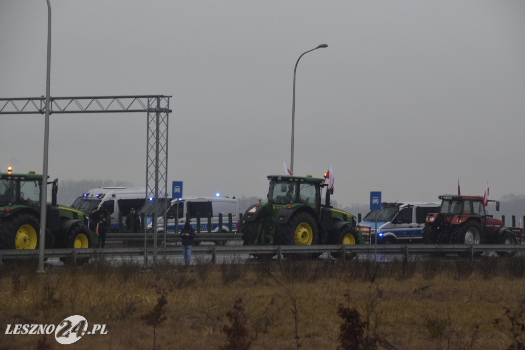 Protest rolniczy na węźle Leszno-Zachód na S5