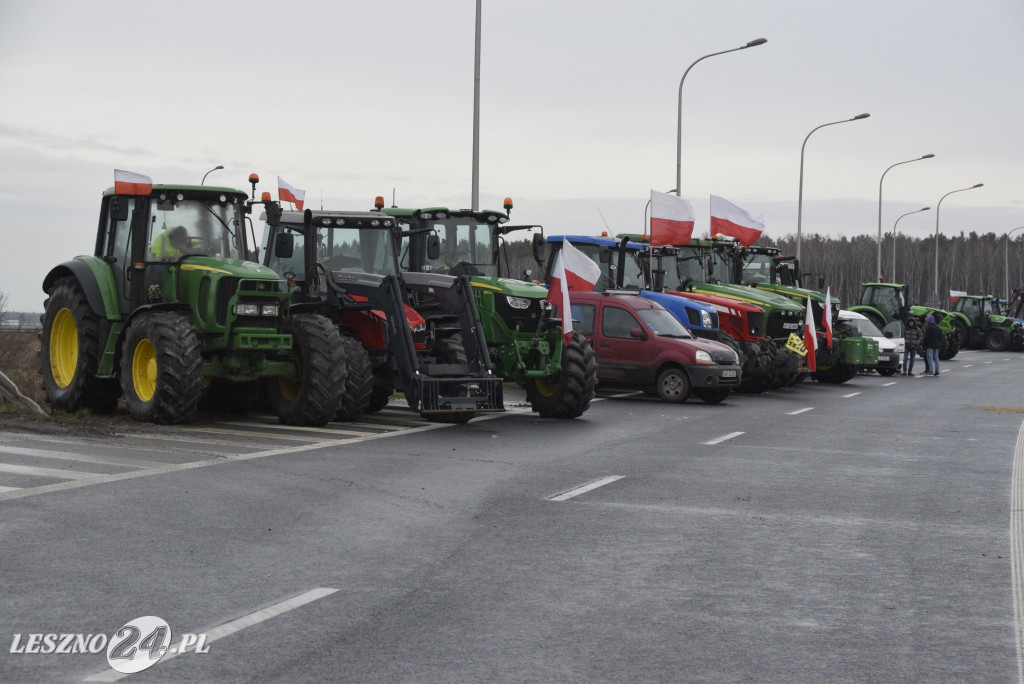 Strajk Rolników na węźle Leszno-Zachód - druga doba