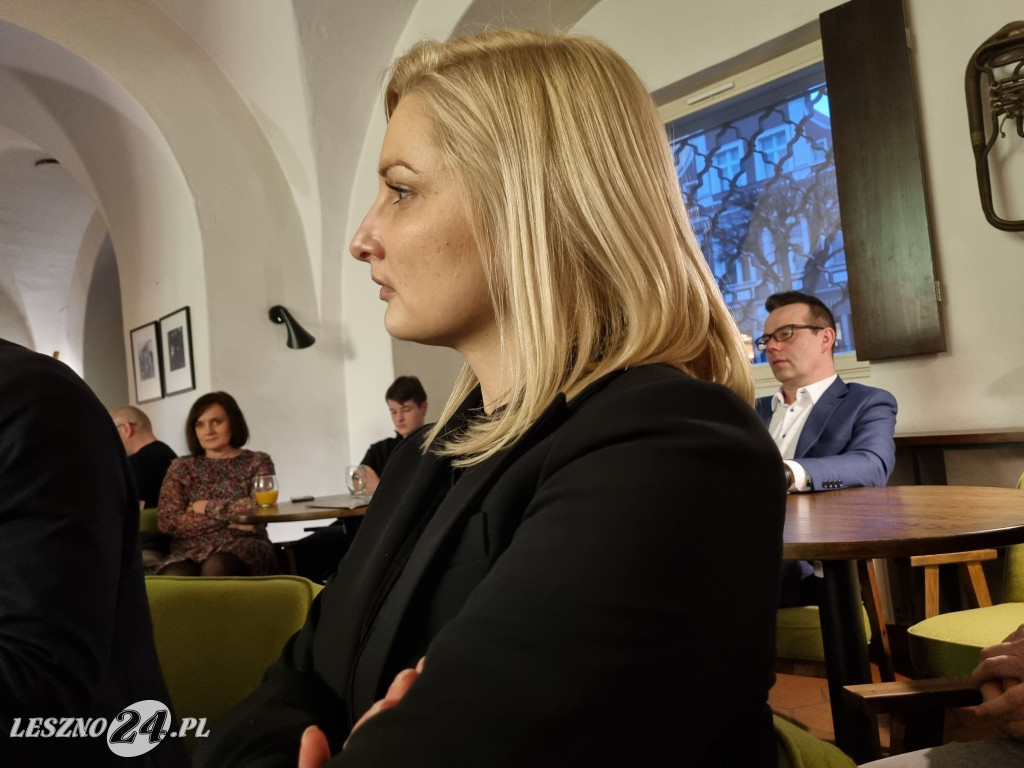 Młodzież rozmawiała o Lesznie i wyborach
