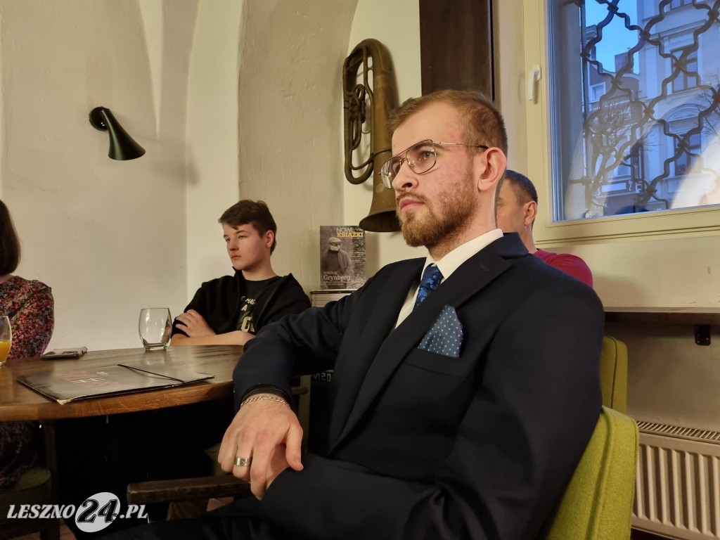 Młodzież rozmawiała o Lesznie i wyborach