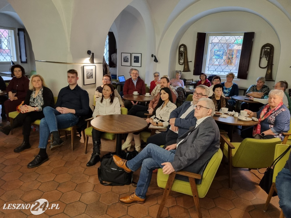 Rozmowa o Lesznie i wyborach z seniorami