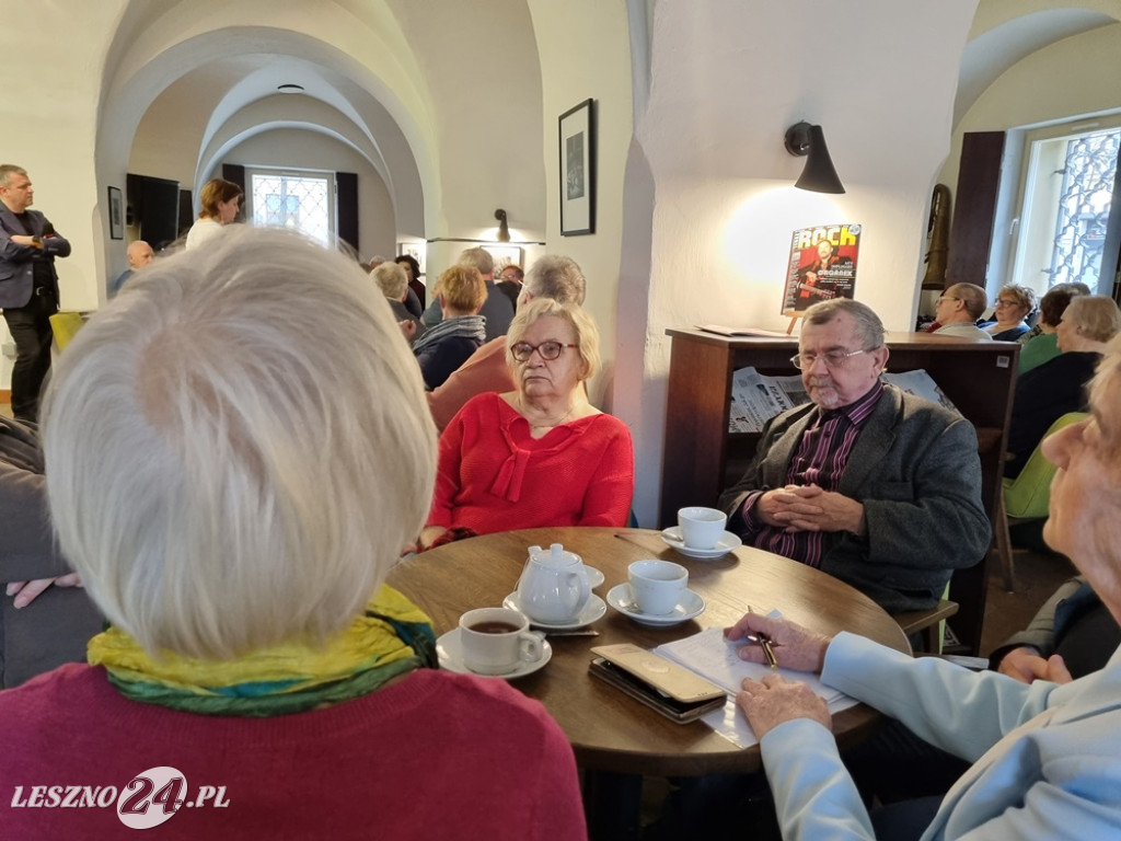 Rozmowa o Lesznie i wyborach z seniorami