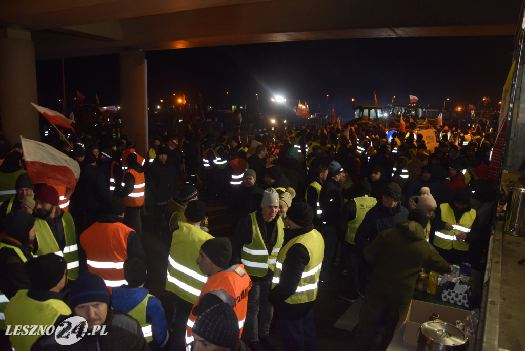 Nocne spotkanie na rolniczej blokadzie