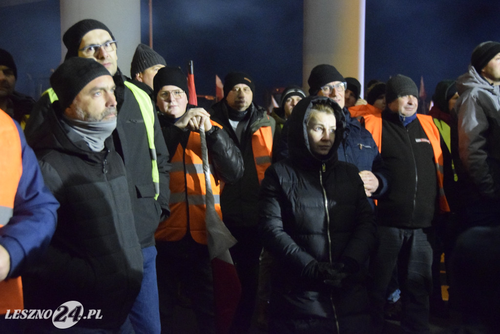Nocne spotkanie na rolniczej blokadzie