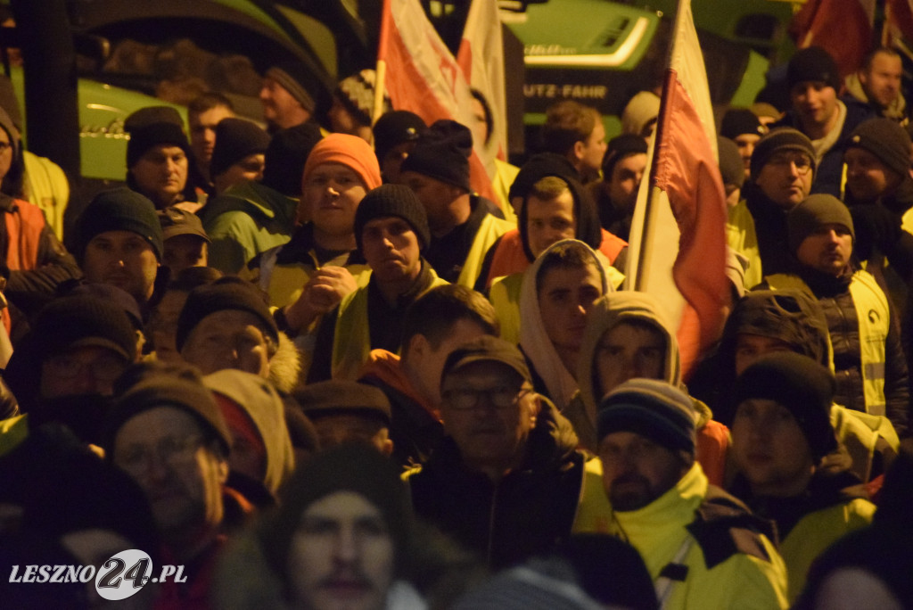 Nocne spotkanie na rolniczej blokadzie