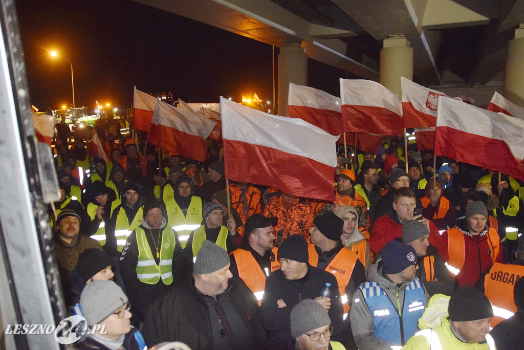 Nocne spotkanie na rolniczej blokadzie